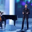 EXCLU : Johnny Hallyday sur le plateau de Vivement Dimanche diffusé le 11 novembre 2012.