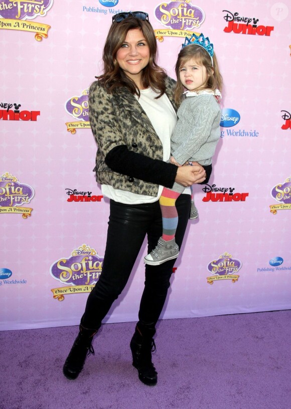 Tiffani Thiessen et sa fille Harper à la première de "Sofia The First: Once Upon a Princess" aux studios de Walt Disney a Los Angeles. Le 10 novembre 2012.
