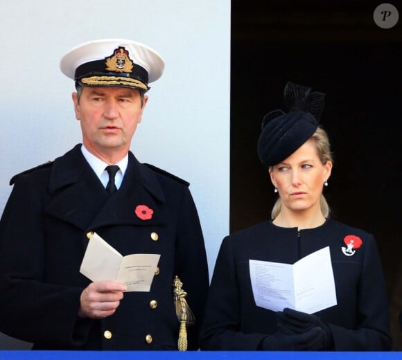 Le vice-amiral Timothy Laurence et Sophie de Wessex. Célébrations du Remembrance Sunday (Dimanche du Souvenir), au cénotaphe de Londres le 11 novembre 2012.