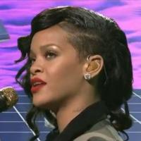 Rihanna : Epatante sur scène quand Chris Brown parle d'elle comme d'une ''amie''