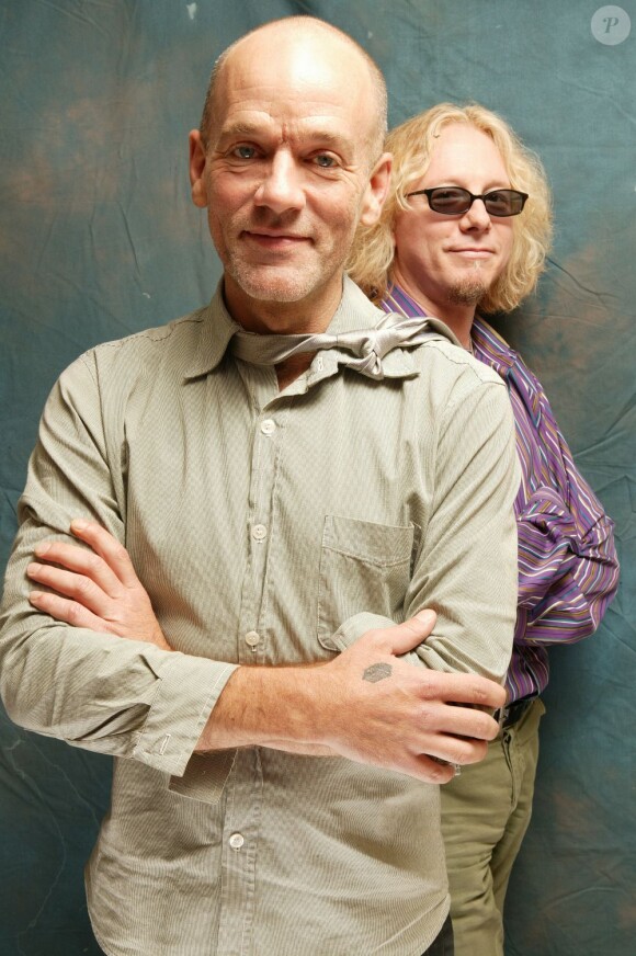 Michael Stipe et Mike Mills de R.E.M. à Londres le 23 janvier 2006.