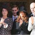 Charlotte Casiraghi était tout sourire au balcon du palais princier, le 19 novembre 2012, entourée de sa mère la princesse Caroline, de sa tante la princesse Stéphanie et de ses frères Andrea et Pierre, pour la Fête nationale de Monaco.