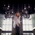 La diva Céline Dion dans le clip Le Miracle, titre de l'album Sans Attendre, dans les bacs depuis le 5 novembre 2012.
