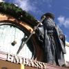 L'avant-première mondiale du film The Hobbit se prépare avec Wellington, preuve en est cette superbe sculpture de Gandalf.