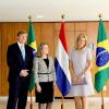 Le prince Willem-Alexander et la princesse Maxima des Pays-Bas au premier jour de leur visite officielle au Brésil, à Brasilia le 19 novembre 2012.