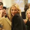 Kate Moss a passé du bon temps à Paris à la boutique Colette pour la dédicace de son livre le 21 novembre 2012