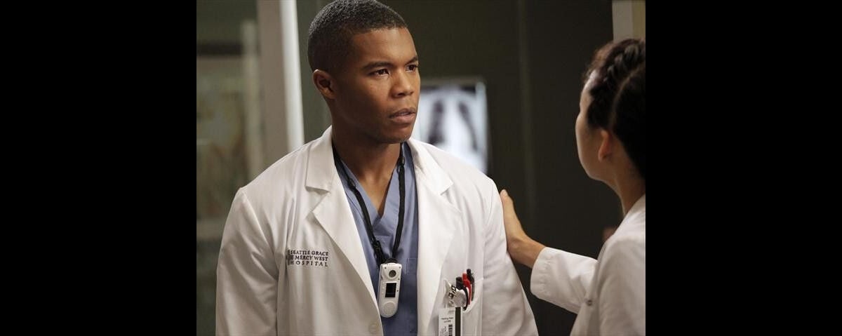 Photo : Shane (Gaius Charles) dans Grey's Anatomy - Ode (Purepeople)