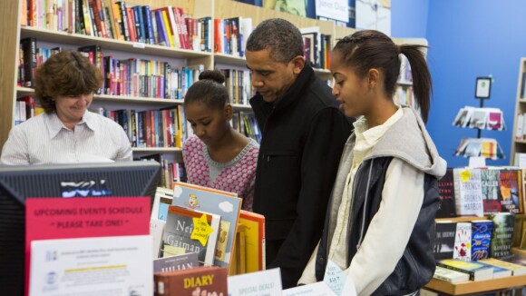 Barack Obama et ses filles Malia et Sasha : Shopping en famille et sans folie