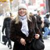 Sharon Stone bonnet sur la tête, arrive sur le tournage de Fading Gigolo à New York, le 29 novembre 2012.