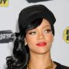 Rihanna fait la promotion de son nouvel album à New York, le 20 novembre 2012.