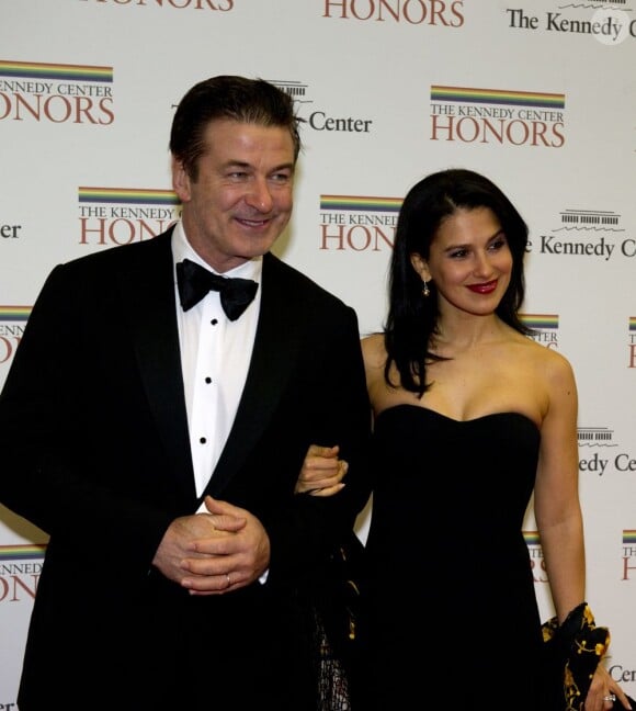 Alec Baldwin et sa femme Hilaria lors du dîner de la cérémonie de remise d'honneurs au Kennedy Center à Washington le 1er décembre 2012