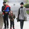 Sortie en famille pour Gwen Stefani, son mari Gavin Rossdale et leurs fils Kingston et Zuma. Los Angeles, le 8 décembre 2012.