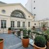 L'hôtel particulier de Gérard Depardieu, situé dans le VIe arrondissement de Paris à Saint-Germain-des-Prés et estimé à 50 millions d'euros a été mis en vente. La prestigieuse demeure, acquise en 2003 et construite au XIXe sicèle, comprenant l'hôtel de Chambon, offre des prestations exceptionnelles et uniques