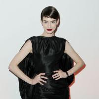 Anne Hathaway sans culotte : ''C'était un incident malheureux''