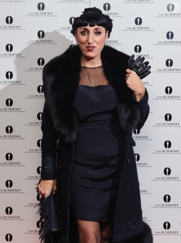 Rossy de Palma a tenu à rendre hommage à son réalisateur Pedro Almodovar lors d'une soirée organisée par l'Académie des Oscars à Londres, le 13 décembre 2012.