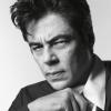 Benicio Del Toro photographié par David Sims pour la campagne printemps-été 2013 de Prada.