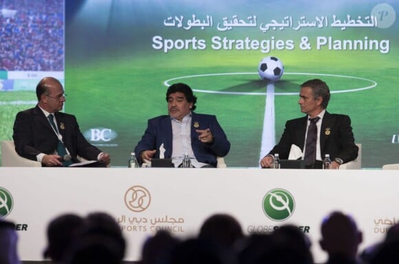 Diego Maradona et José Mourinho au gala des Globe Soccer Awards à Dubai le 28 décembre 2012.