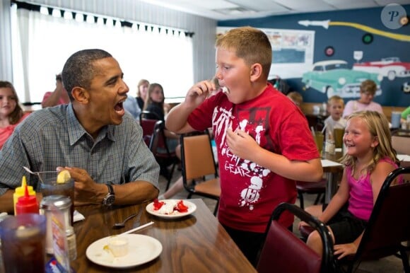 Barack Obama dans un restaurant d'Oak Harbor dans l'Ohio, le 5 juillet 2012.