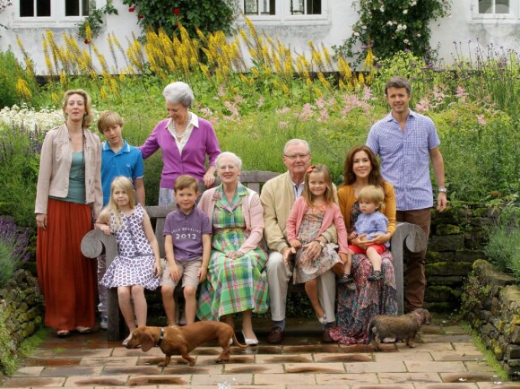 La famille royale de Danemark à Grasten à l'été 2012
