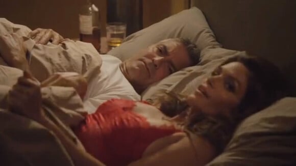 Cindy Crawford, George Clooney : Dans le même lit après une nuit trop arrosée