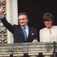 Mariage civil de Michel Sardou et Anne-Marie Périer à Neuilly, le 11 octobre 1999.