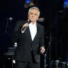 Michel Sardou lors de son concert exceptionnel du Palais Omnisport de Paris Bercy le 12 décembre 2012