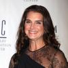 Brooke Shields était resplendissante lors de la soirée des GEM Awards, cérémonie qui récompense les meilleurs joailliers des États-Unis. Le 11 janvier 2013 à New York.