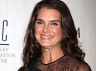 Brooke Shields retrouve le sourire deux mois après le décès de sa maman