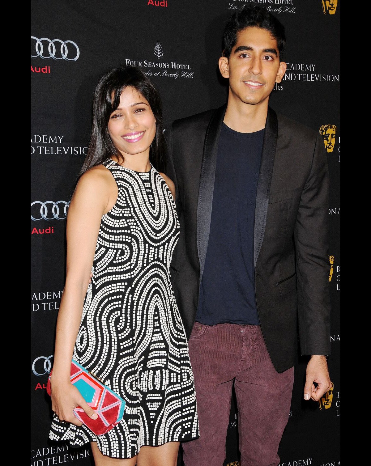 Photo : Freida Pinto et son compagnon Dev Patel à la Tea Party des BAFTA à  Los Angeles, le 12 janvier 2012. - Purepeople