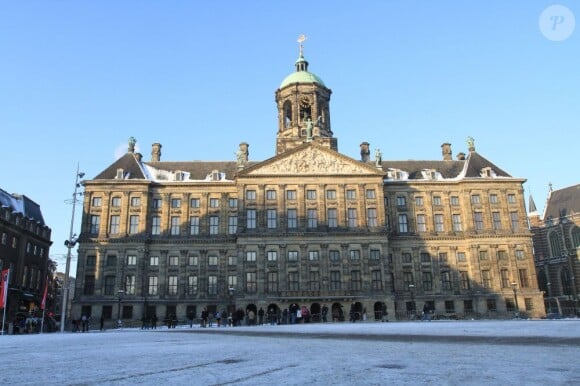 Vue du palais royal, à Amsterdam, le 16 janvier 2013.