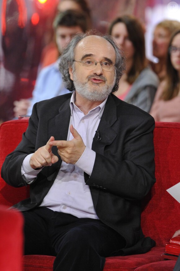 Alain Sachs à l'enregistrement de l'émission Vivement Dimanche à Paris, le 16 Janvier 2013. Diffusion le 20 janvier 2013.