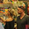 Heidi Klum et son amoureux Martin font les courses au Whole Foods de Brentwood le 20 janvier 2013 au matin