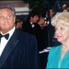 Roger Hanin et Christine Gouze-Rénal à Cannes en mai 1997. 