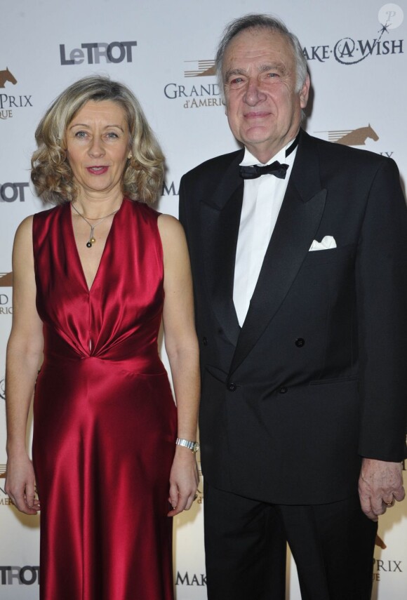 Helene Conway-Mouret et Dominique de Bellaigue lors du dîner de gala du 92e Prix d'Amérique, le 26 janvier 2013 au Grand Palais à Paris.