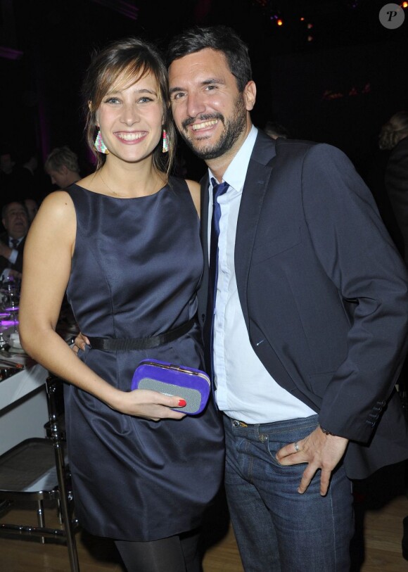 Julie de Bona et son compagnon lors du dîner de gala du 92e Prix d'Amérique, le 26 janvier 2013 au Grand Palais à Paris.