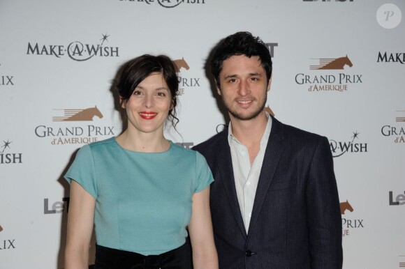 Valérie Donzelli et Jérémie Elkaïm lors du dîner de gala du 92e Prix d'Amérique, le 26 janvier 2013 au Grand Palais à Paris.