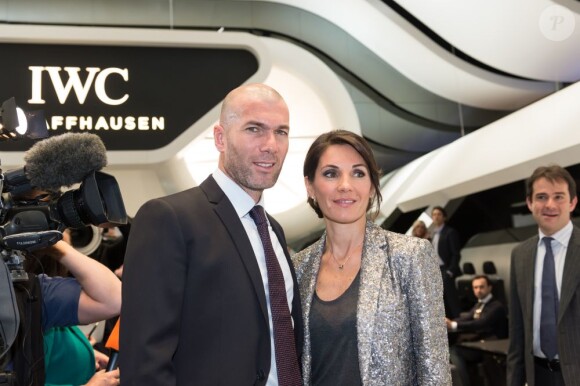 Zinédine Zidane et son épouse Véronique au stand IWC Schaffhausen lors du 23e Salon International de la Haute Horlogerie Palexpo. Genève, le 22 janvier 2013.