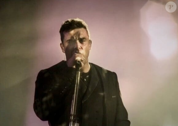 Robbie Williams - Be A Boy - janvier 2013. Images tournées lors des concerts de l'artiste à Londres en novembre 2012.