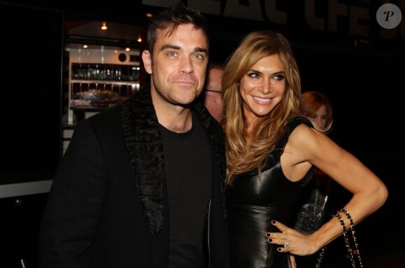 Robbie Williams et son épouse Ayda Field à Manchester, le 16 novembre 2012.