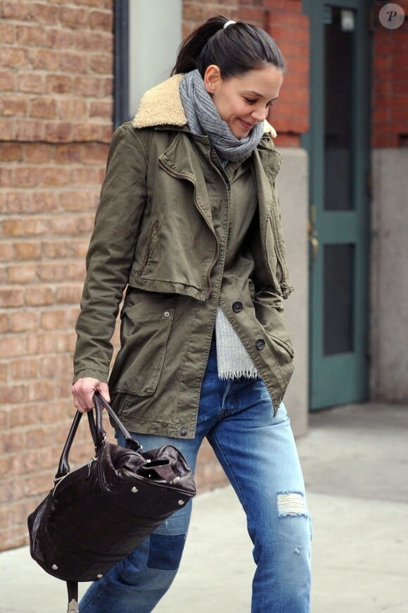 Katie Holmes quitte le Greenwich Hotel de New York le 29 janvier 2013.