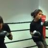 Audrey Pulvar et Malika Ménard sur un ring de boxe dans Paris tout compris sur France 3, le 2 février 2013