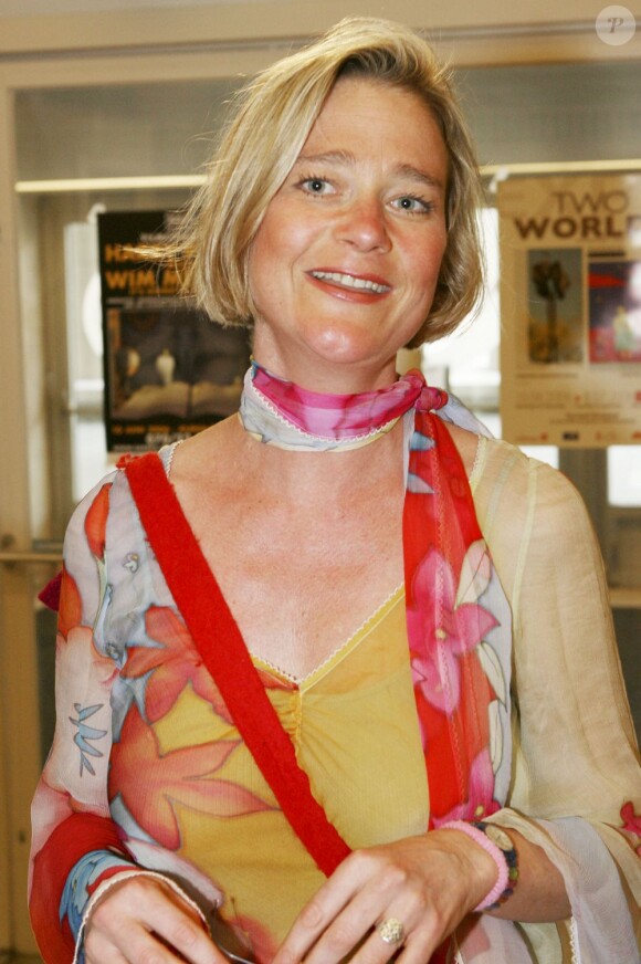 Delphine Boël, présumée fille illégitime du roi Albert II de Belgique, à l'exposition Two Worlds en juin 2006 à Ostende.