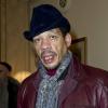 JoeyStarr lors de la vente-aux-enchères au profit de la fondation The Heart Fund au restaurant du Bristol à Paris le 1er février 2013