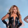 Beyoncé fait le show à la mi-temps du Super Bowl XLVII, au Superdome de La Nouvelle-Orléans, le 3 février 2013.