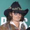 Johnny Depp pendant une dédicace Life after Death chez Barnes & Noble, le 21 septembre 2012.