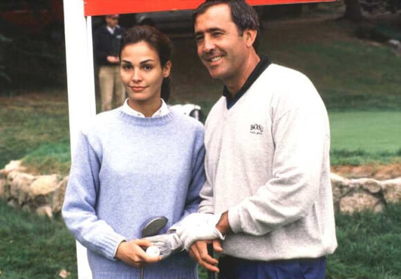 Severiano Ballesteros en compagnie d'Ines Sastre en octobre 1997