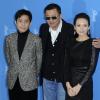 Tony Leung Chiu Wa, Wong Kar-wai et Ziyi Zhang lors du photocall pour le film d'ouverture The Grandmaster à Berlin, le 7 février 2013.