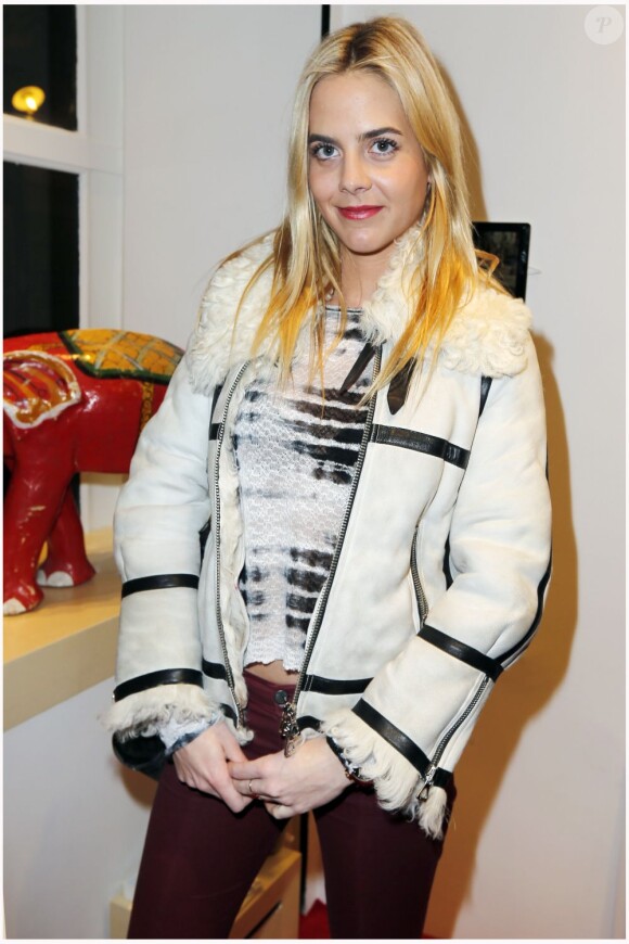 Jenna Courtin-Clarins à l'inauguration de la première boutique TWINS FOR PEACE, rue Vieille du Temple à Paris le 7 février 2013.