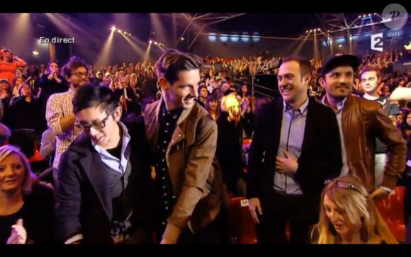 C2C remporte le trophée du meilleur clip avec FUYA lors des Victoires de la Musique, sur France 2 le 8 février 2013.