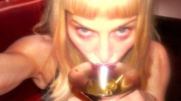Madonna : Accro à la sueur et un verre à la main, elle débarque sur Instagram